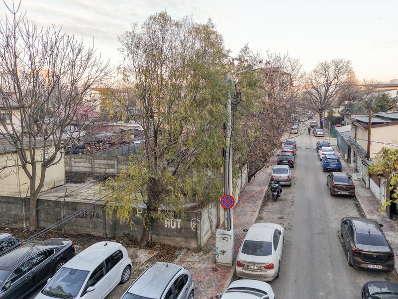 Sector 3, Ramnicu Sarat teren imprejmuit, toate utilitatile