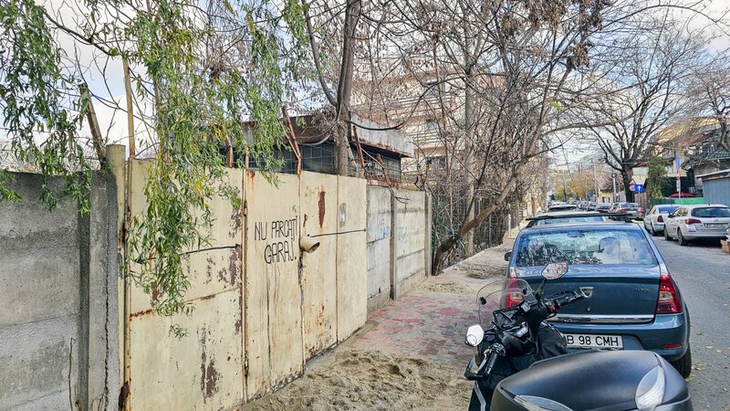 Sector 3, Ramnicu Sarat teren imprejmuit, toate utilitatile