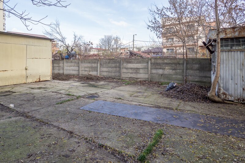 Sector 3, Ramnicu Sarat teren imprejmuit, toate utilitatile